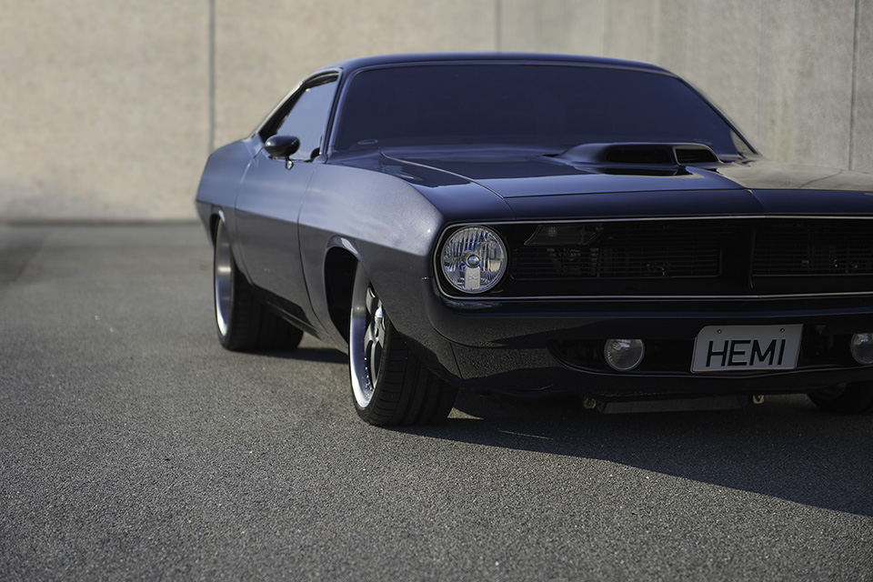 Hemi Cuda by Porsager front closeup